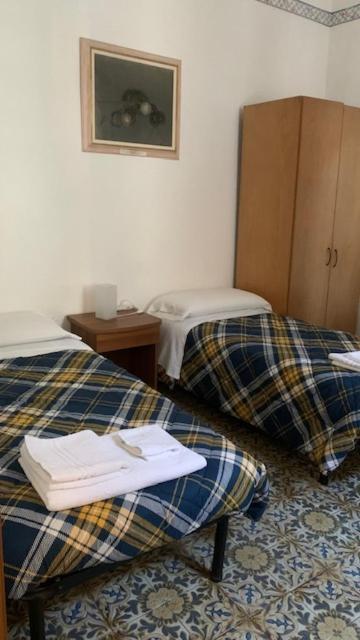 Albergo Pensione Ardenza Self Check-In Livorno Dış mekan fotoğraf