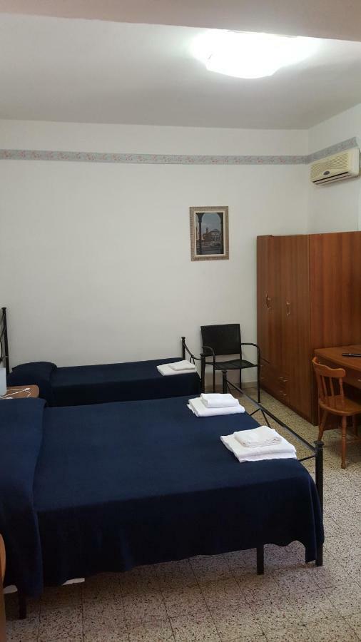 Albergo Pensione Ardenza Self Check-In Livorno Dış mekan fotoğraf